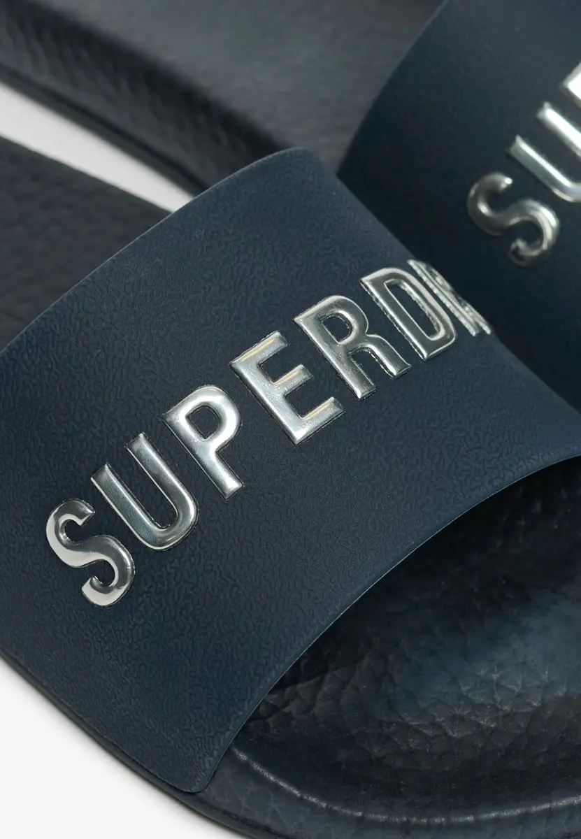 Superdry