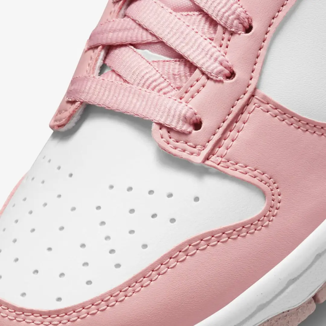 Nike Dunk Low Sneakers - Triple Pink - 36.5