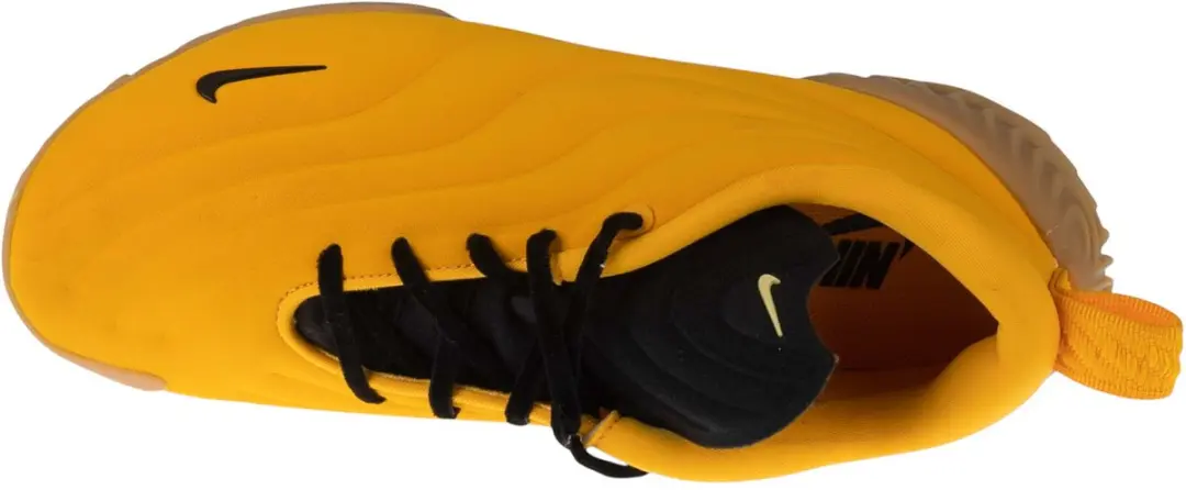 Nike Astra Ultra FZ5778-701 Sneakers - Geel