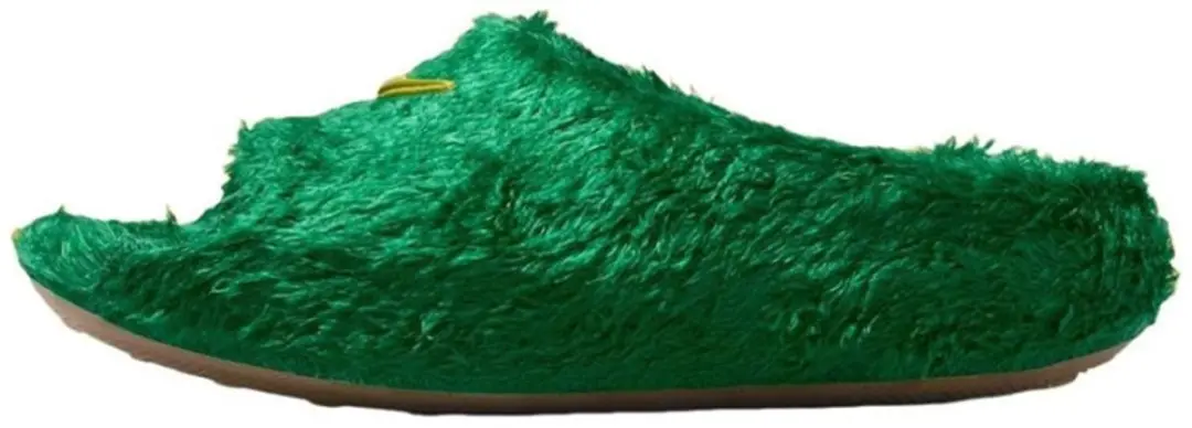 Nike ReactX Rejuven8 Slide .SWOOSH Touch Grass Kelly Green