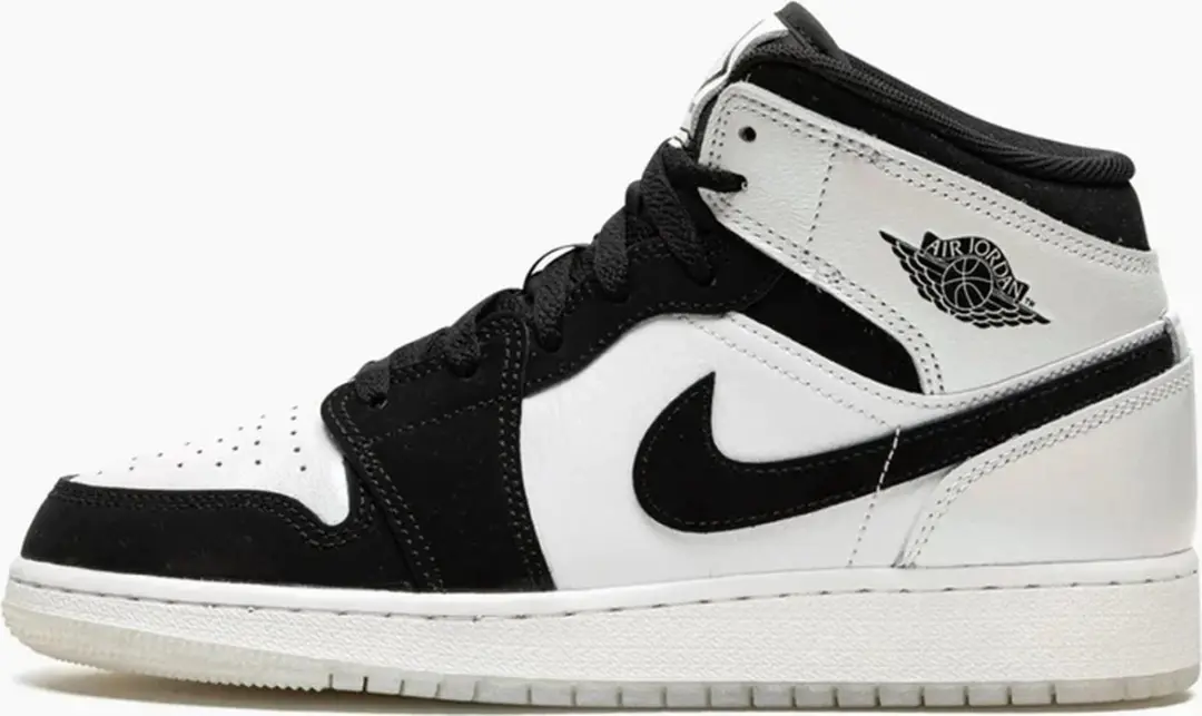 Air Jordan 1 Mid SE Diamond Shorts