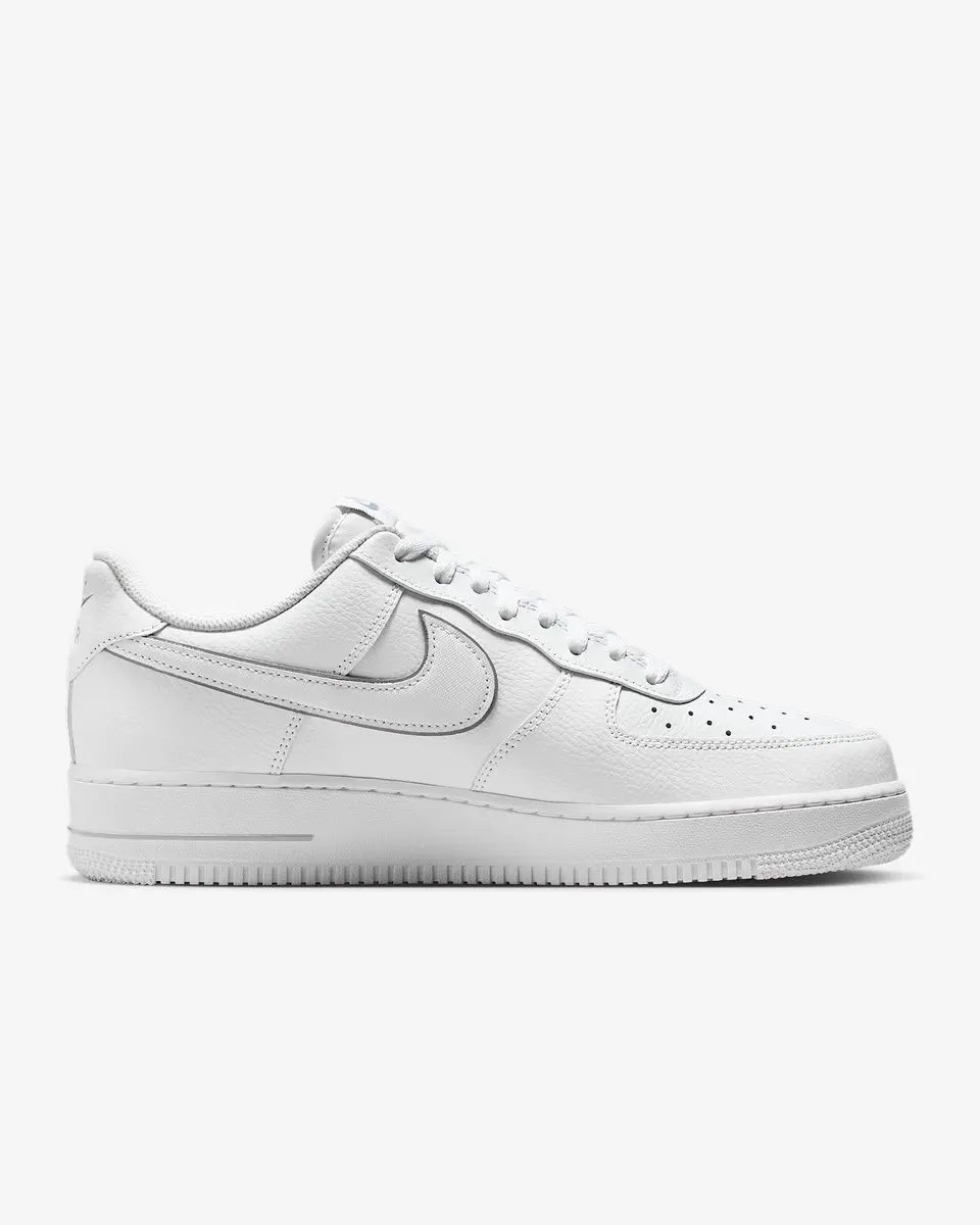 Nike Air Force 1 '07 LV8 Sneakers - Maat 45.5 - Wit - afbeelding 2 van 6