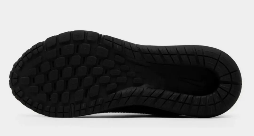 Nike Air Max Phoenix Kinderschoenen 38.5 - Zwart