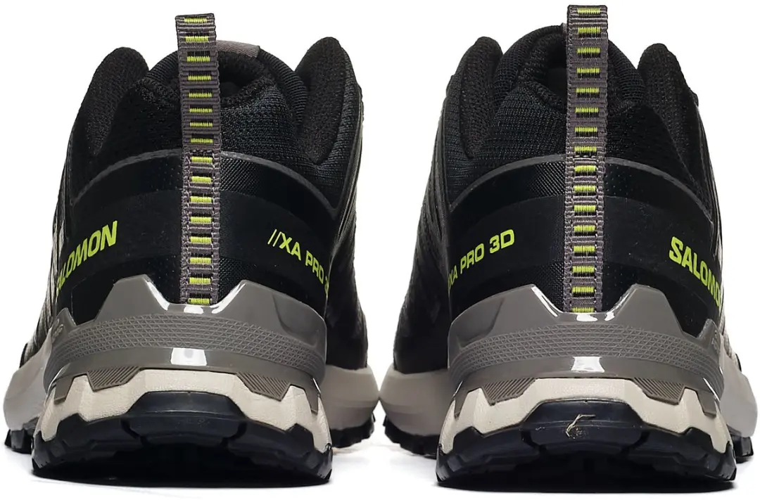 Salomon XA Pro 3D V9 Trekkingschoenen 42 - Zwart