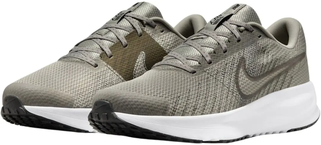 Nike Run Defy Hardloopschoenen