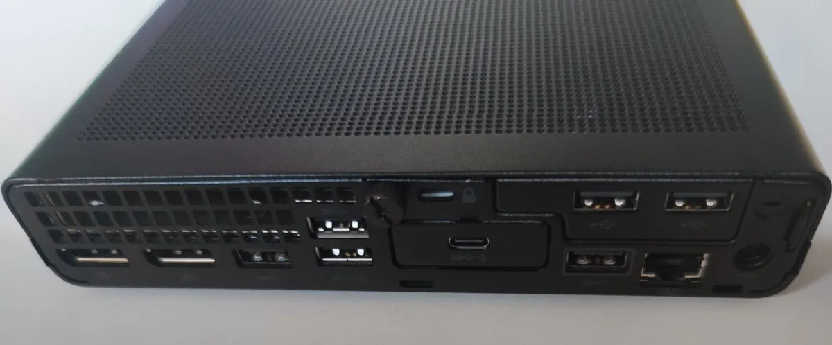 HP Elite Mini 805 G8 R7P-5750G Mini PC - 16GB/512GB