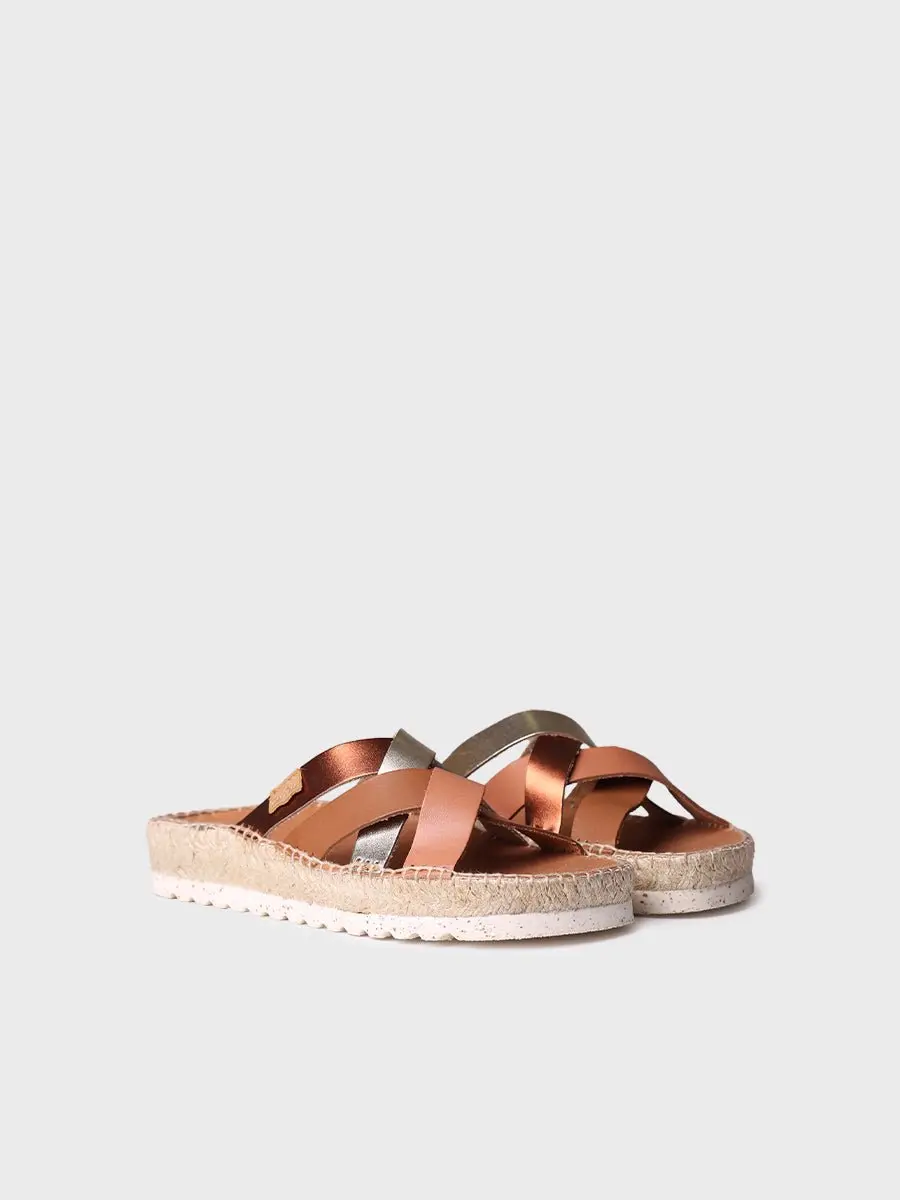 Damessandaal van leer in BIO-stijl