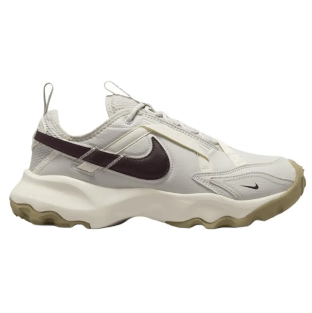 NIKE TC 7900 DD9682-003 36