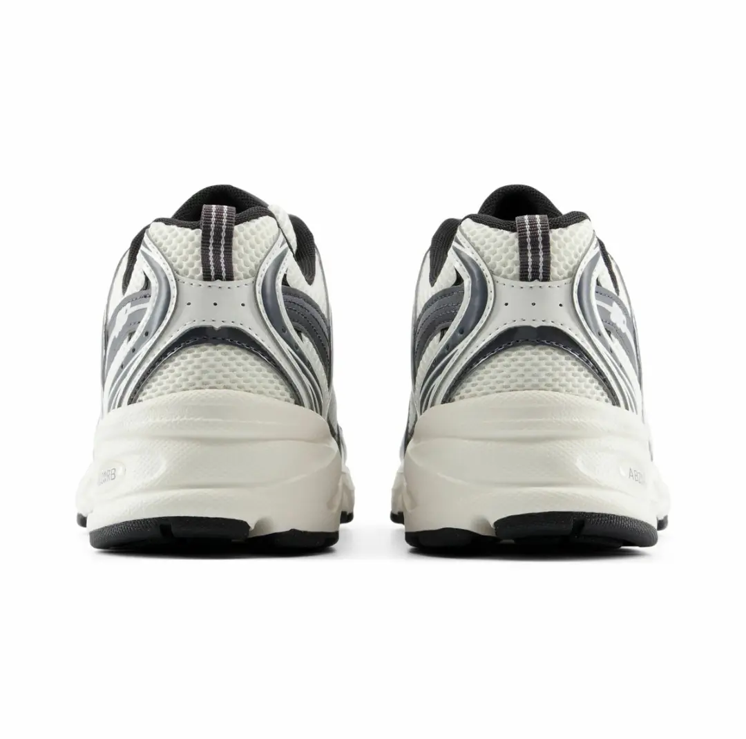 New Balance 530 Unisex Sneakers - Seasalt