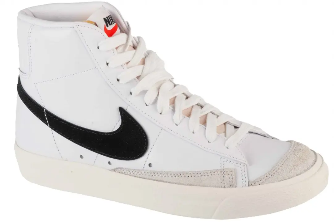 Nike W Blazer Mid 77, Vrouwen, Wit, Sneakers,Sneakers, maat: 35,5