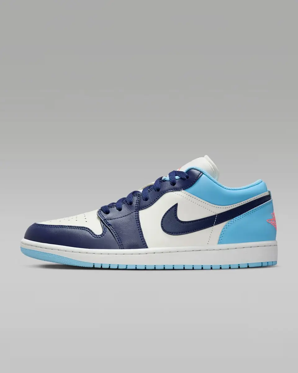 Nike Jordan ! low Maat 44.5 Blauw Wit LichtBlauw