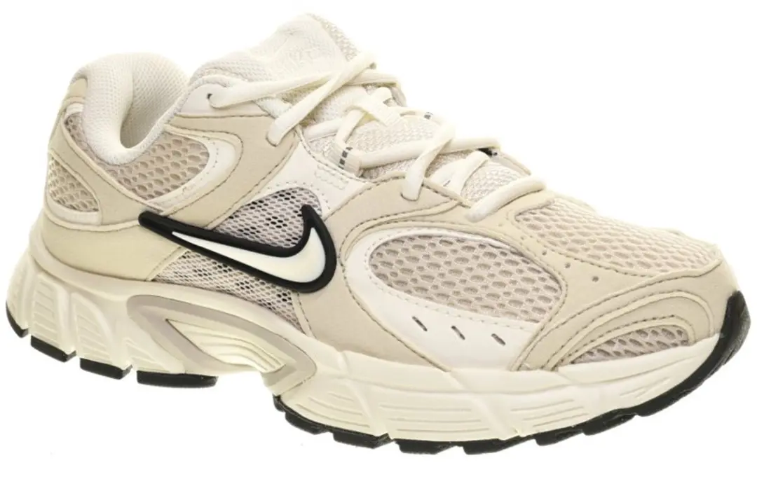 Nike V5 RNR Dames Sneakers Ii6294-100 - Wit - Maat 40