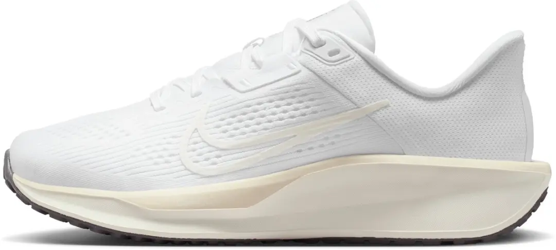 NIKE WMNS QUEST 6 36,5