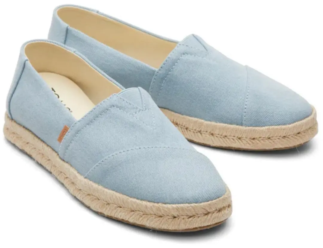 Toms