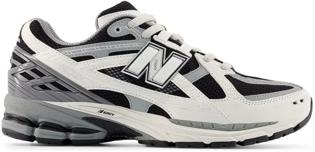 NEW BALANCE 1906 SNEAKER MAAT 44