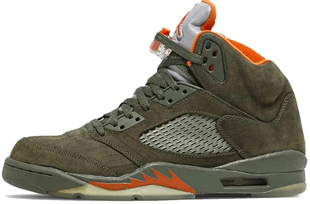 Air Jordan 5 Retro 'Olive' maat 42