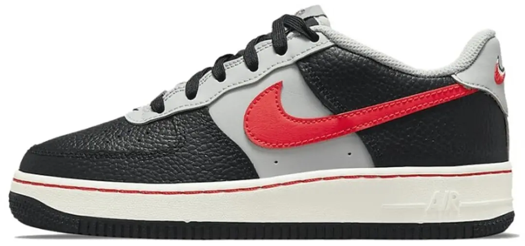 Nike Nike Air force 1 LV8 EMB (GS) Maat 37.5