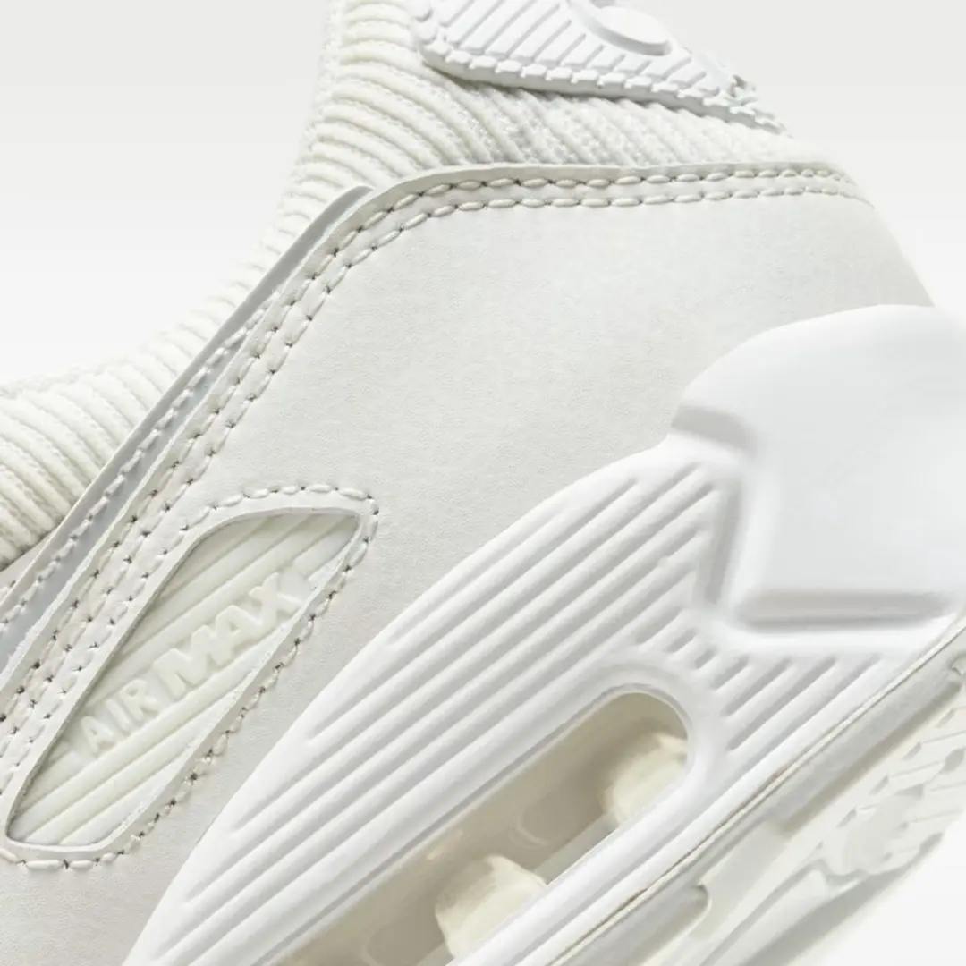Nike Air Max 90 - Summit White - Maat 36.5 - afbeelding 4 van 6