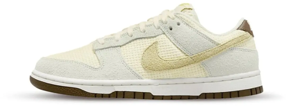 Nike Dunk Low 'Coconut Milk (W)' maat 40