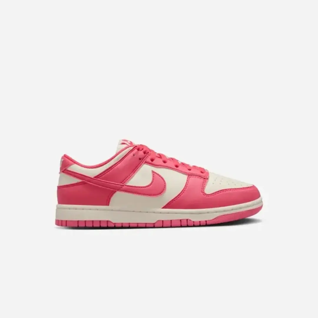 Nike Dunk Low "Aster Pink"- Maat 38.5