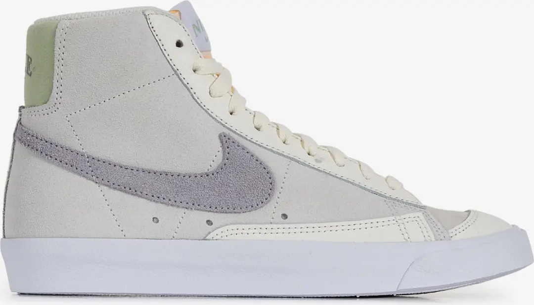 Nike Blazer Mid '77