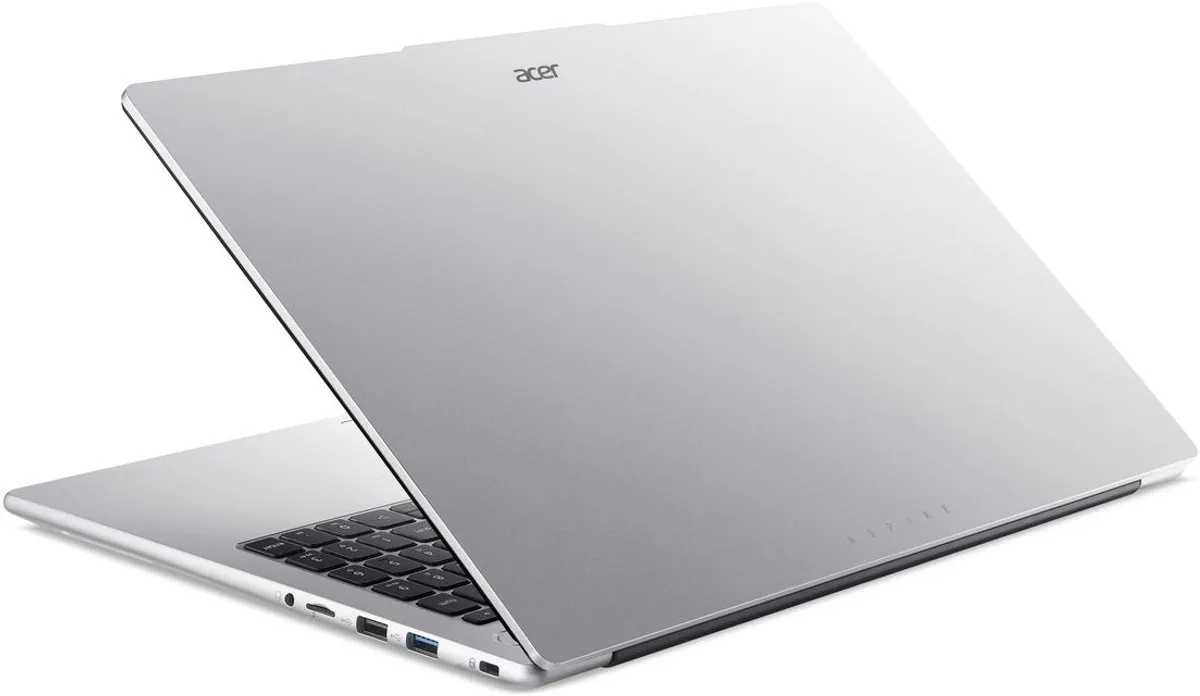 Acer Aspire Lite 15 AL15-45P-R07Z - Ryzen 7 5825U Laptop - 16GB/512GB - Zilver