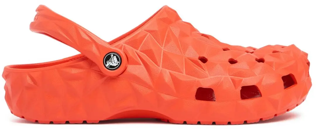 Crocs Classic Geometric Clog Lava Red Maat 42/43 US M9/W11