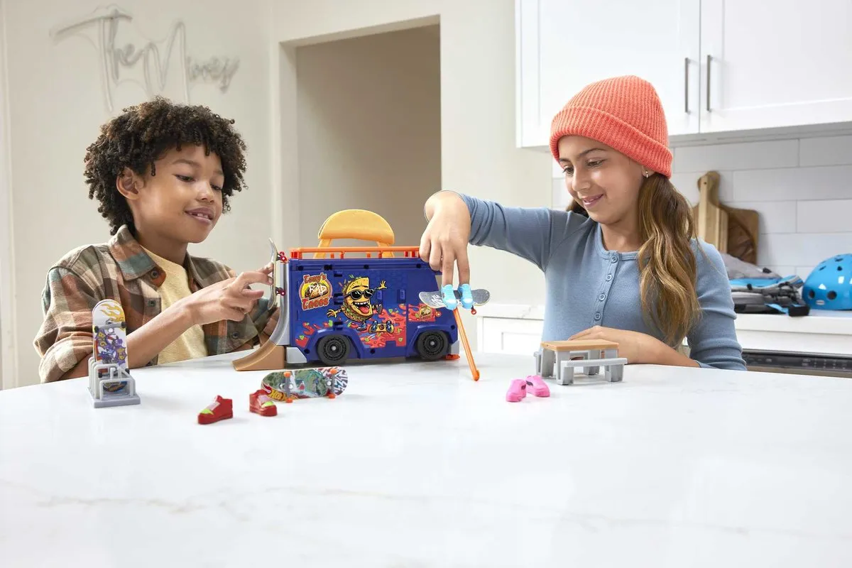 Hot Wheels Skate Tacotruck HMK00 - Speelgoedvoertuig Meerkleurig