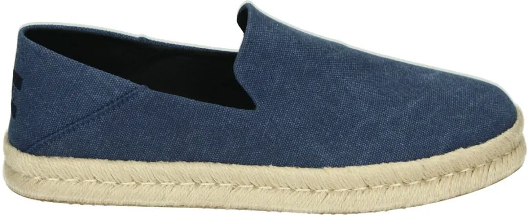TOMS Shoes