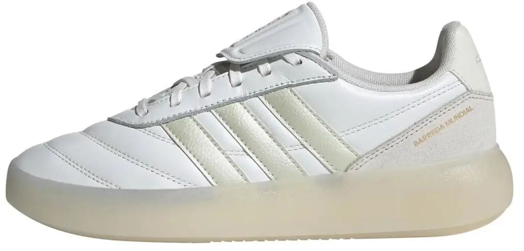 Damestrainers adidas Barreda Mundial