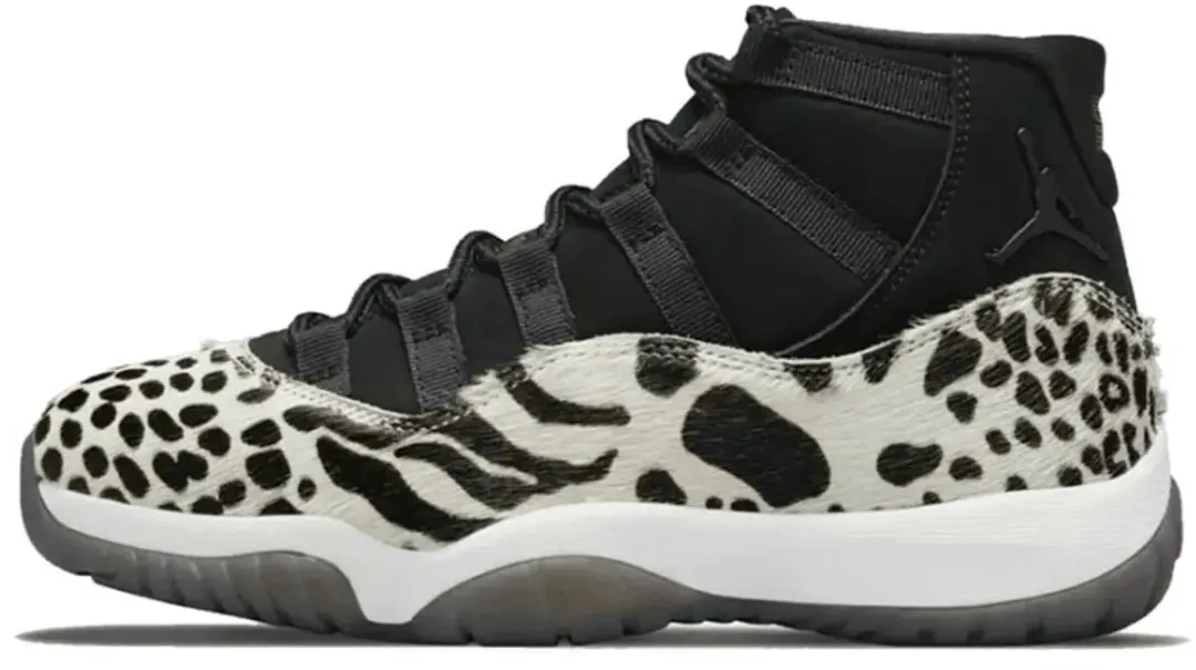 Sneakers Nike Jordan11 Animal Instint Zwart