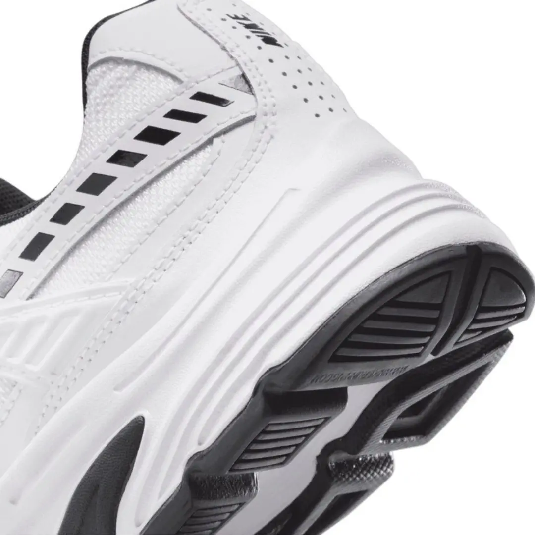 Nike Initiator Dames Sneakers FQ6873-101 - Wit