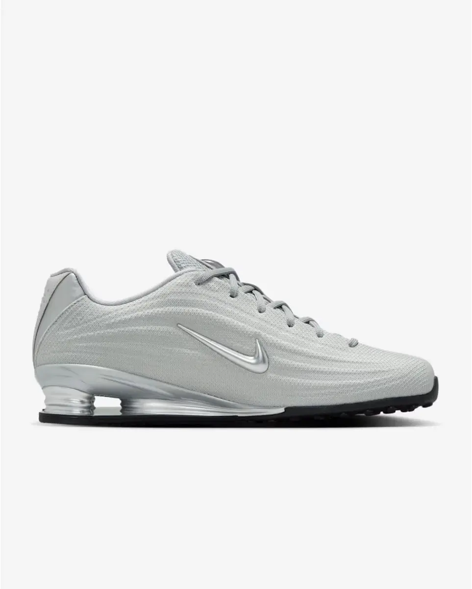 NIKE SHOX Z 40