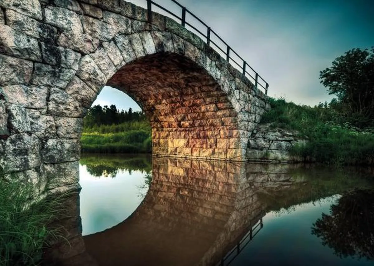 Tactic Under the Bridge Puzzel - 1000 Stukjes