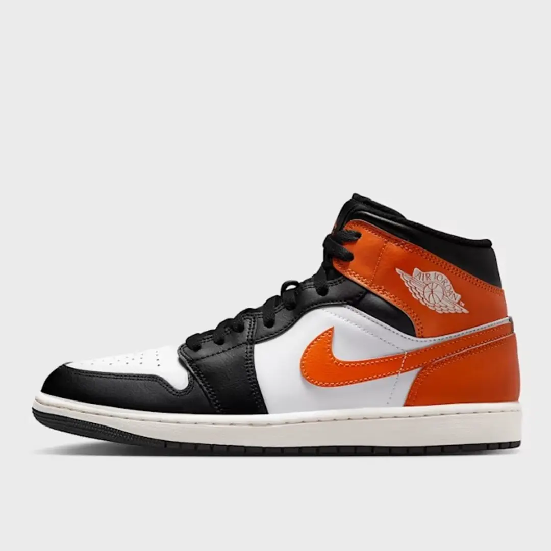 Jordan 1 Mid Maat 42 Wit Zwart Oranje