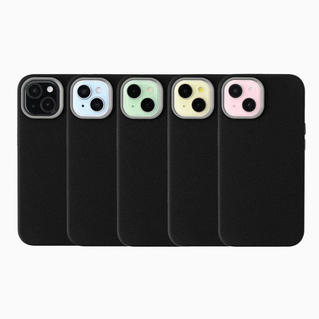 Accezz iPhone 15 MagSafe Hoesje - Zwart - afbeelding 5 van 6