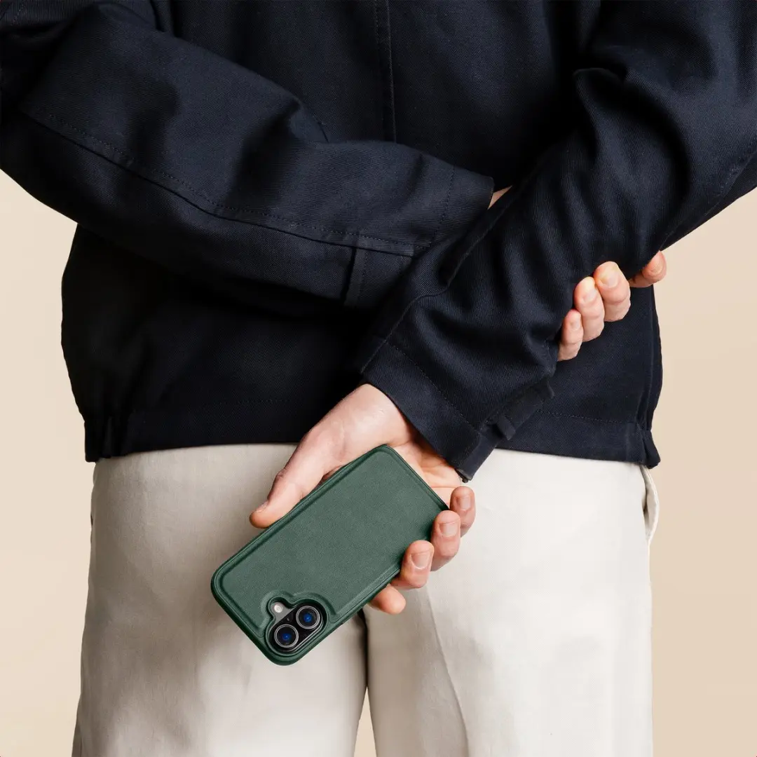 Accezz Hoesje iPhone 18/17 Pro MagSafe - Groen - afbeelding 5 van 6