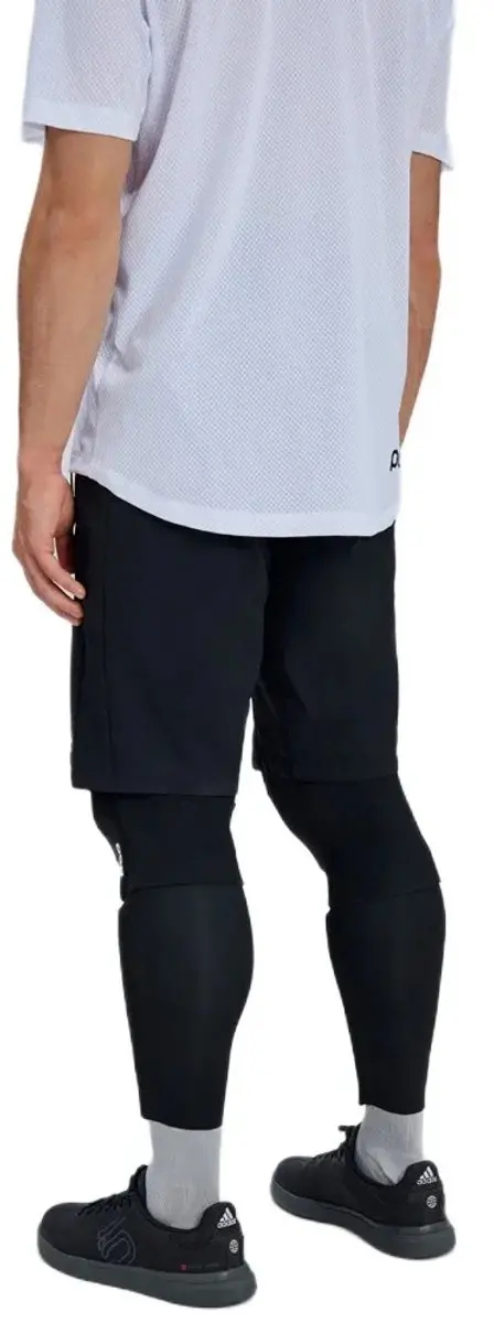 POC Motion Korte Broek M - Zwart