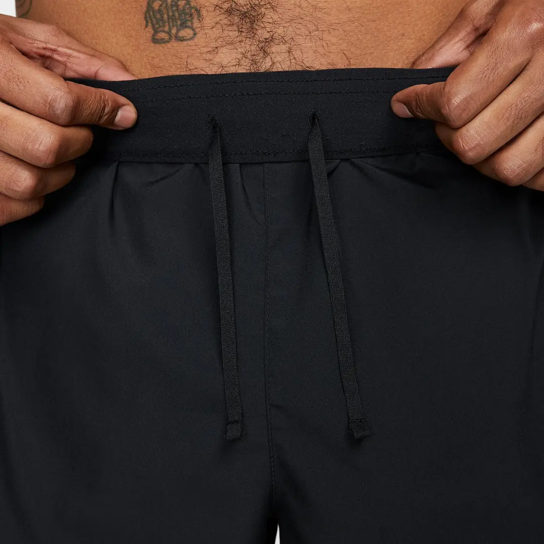 Nike Challenger Dri-FIT Hardloopshorts DV9344-010 - Maat S - Zwart - afbeelding 2 van 6