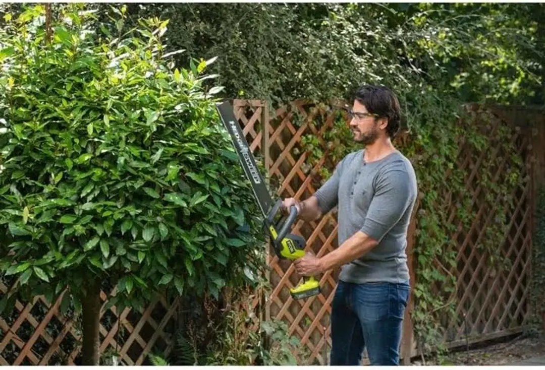 Ryobi ONE+ RY18HT50A-125 Accu-heggenschaar 50cm - 2,5Ah - afbeelding 6 van 6