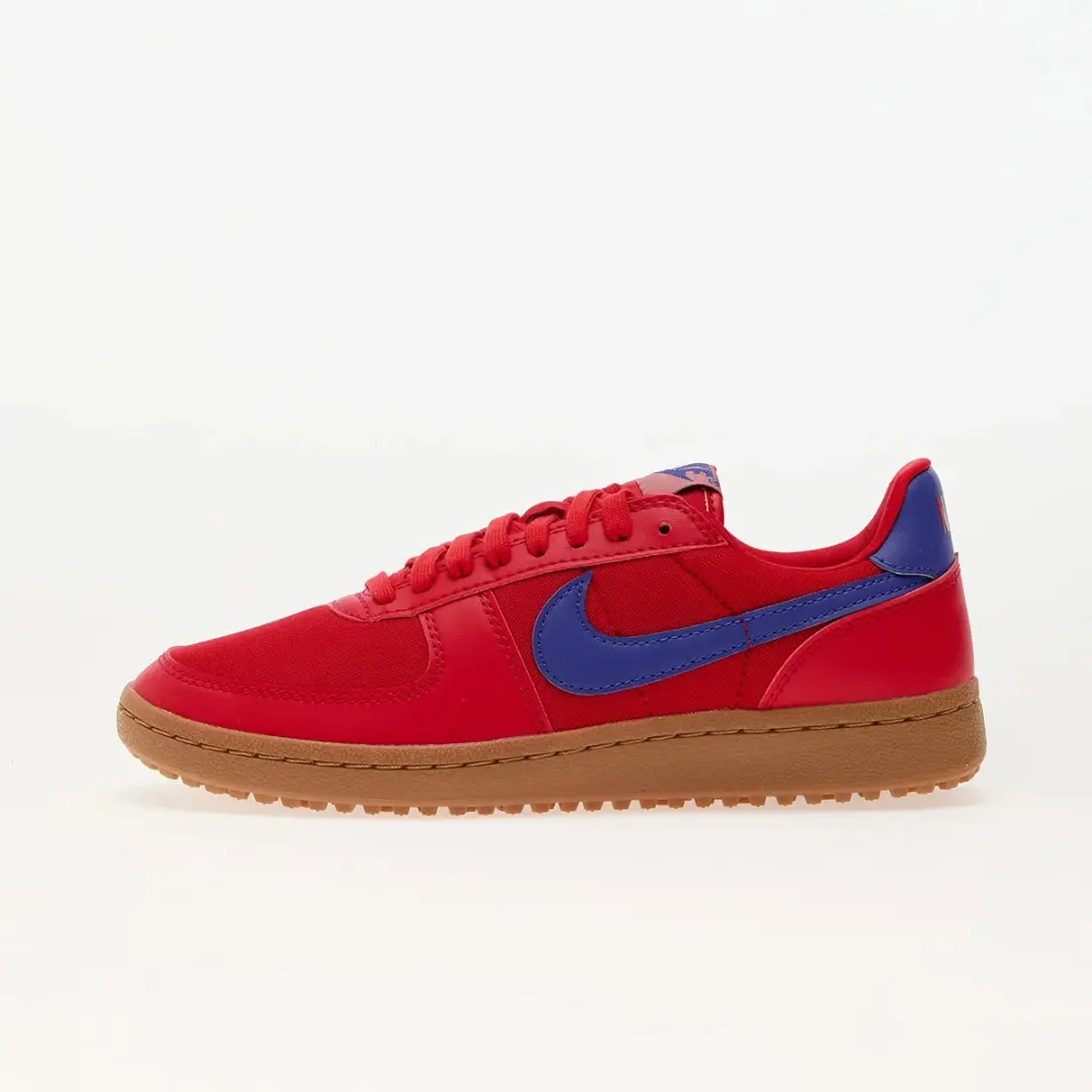 "Nike Field General Wmns ""University Red""