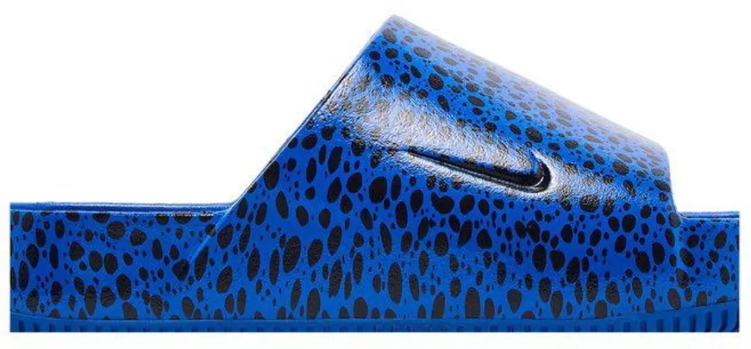 Nike calm slide Maat 38.5 Blauw Zwart