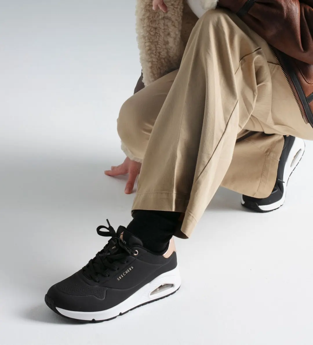 Skechers Uno Gouden Air Dames Sneakers - Zwart - afbeelding 6 van 6