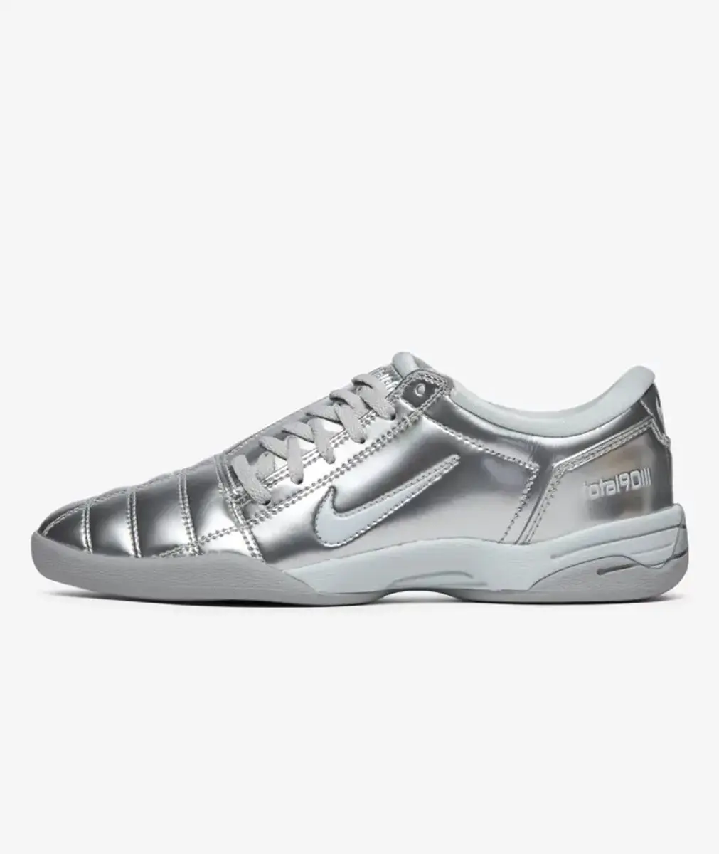 Nike Total 90