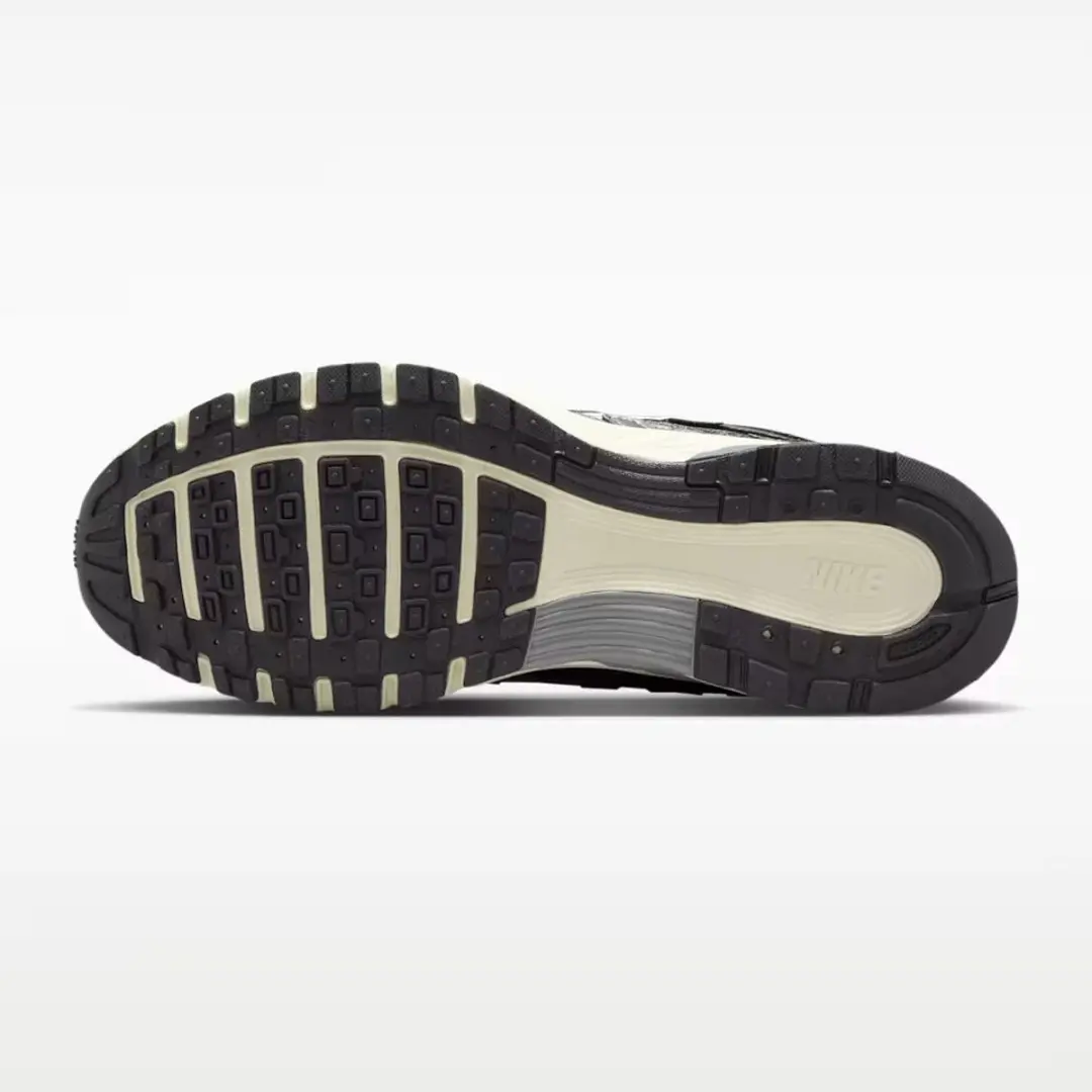 Nike P-6000 SE - Herenschoen - Maat 46 - Anthracite Black Metallic - afbeelding 4 van 6
