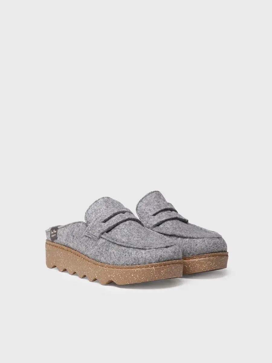 Damesslipper met plateauzool
