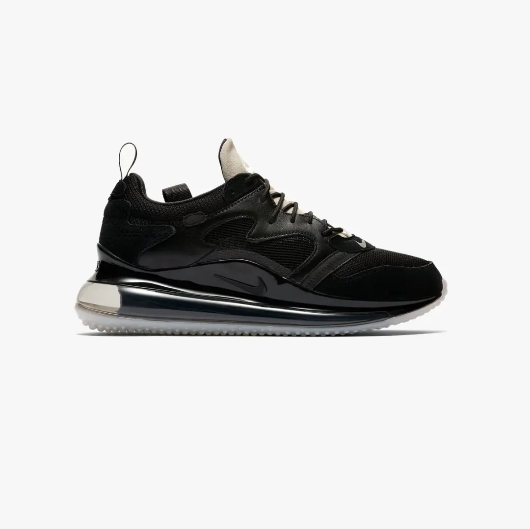 Nike Nike Air Max 720 / OBJ Zwart / Wit / Rood
