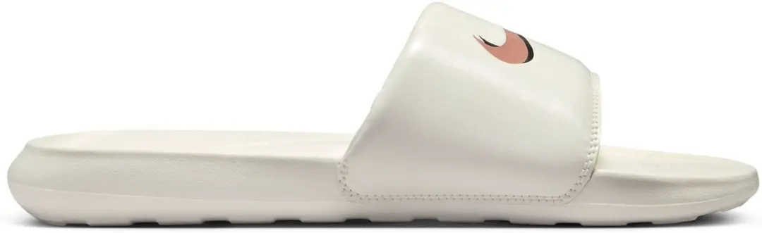 Nike Victori One 38
