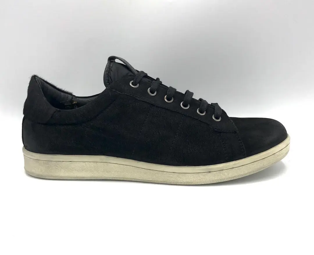 Maruti Nathan Nubuck