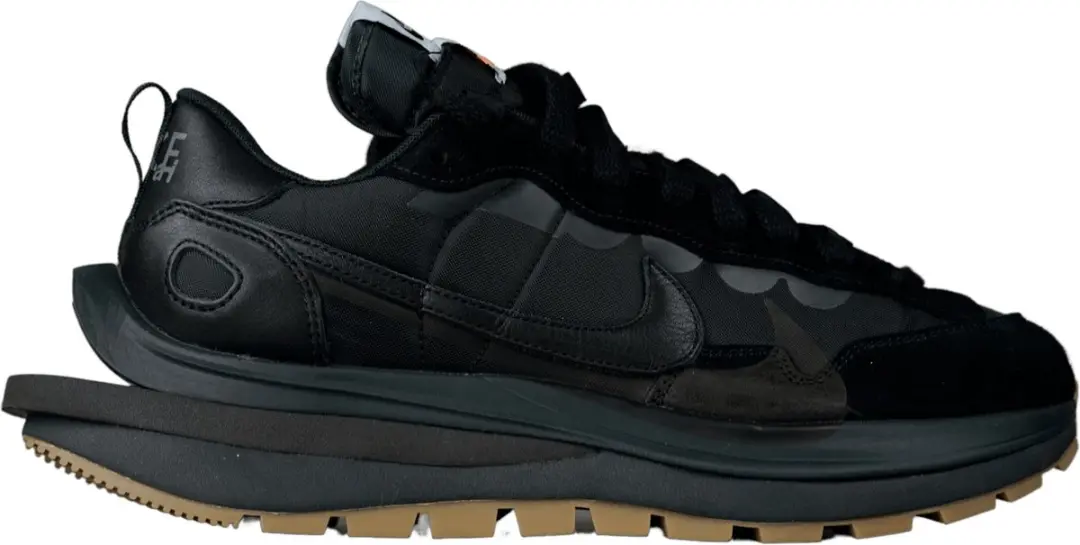 Nike Vaporwaffle sacai Black Gum